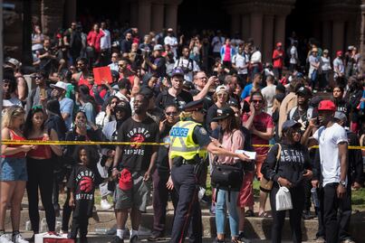 Reportan tiroteo en Toronto durante desfile de los Raptors