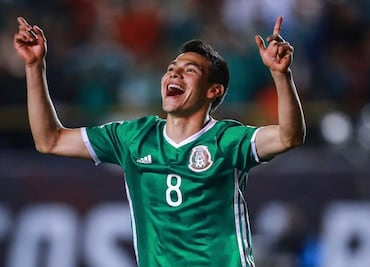 Mexican soccer player “Chucky” Lozano to sign with Napoli