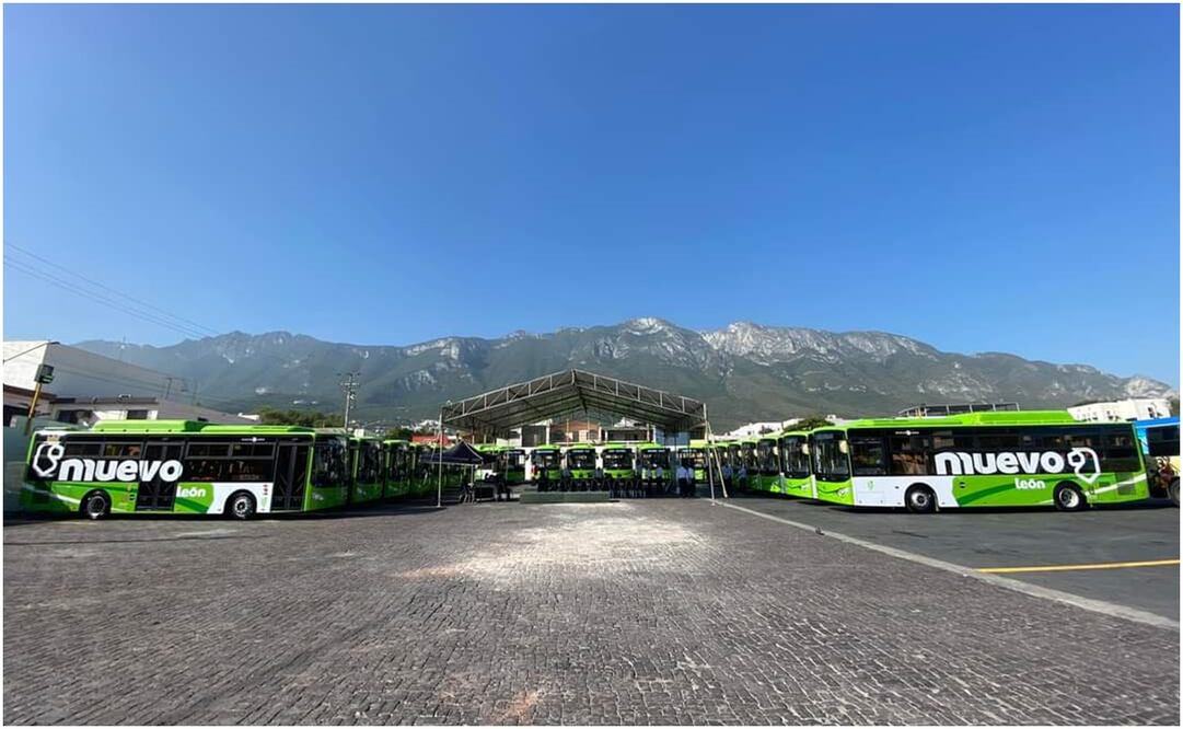 Las unidades entregadas formarán parte de la ruta que comunica a los municipios de Guadalupe, Monterrey y San Pedro. Foto: Especial