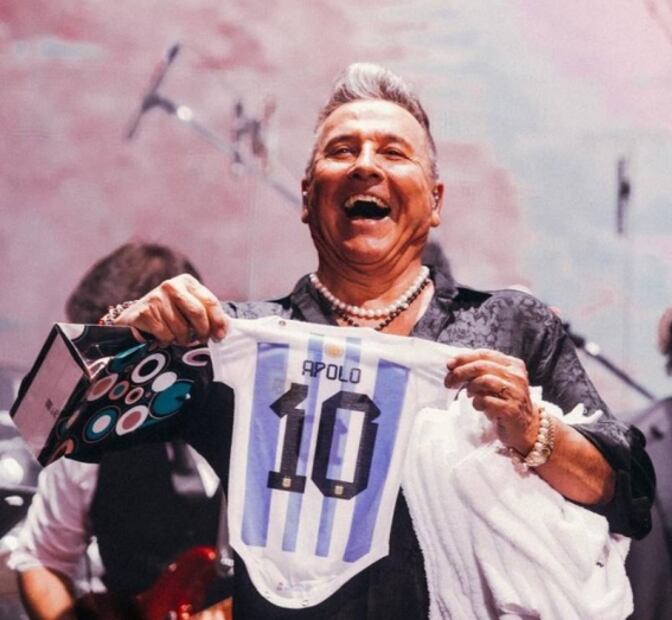 Mau Montaner y Sara Escobar se convierten en padres ¡Índigo tiene primito!