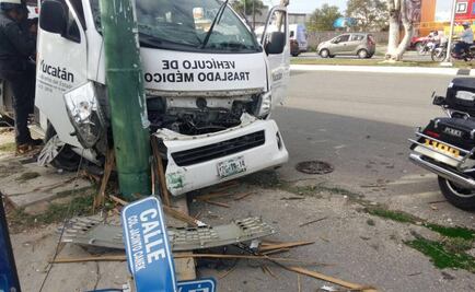 Se accidenta ambulancia en Yucatán