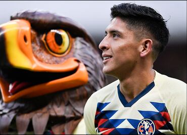 Edson Álvarez se despide del América en el estadio Azteca