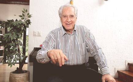 Hospitalizan a Rogelio Guerra por problemas en la vesícula