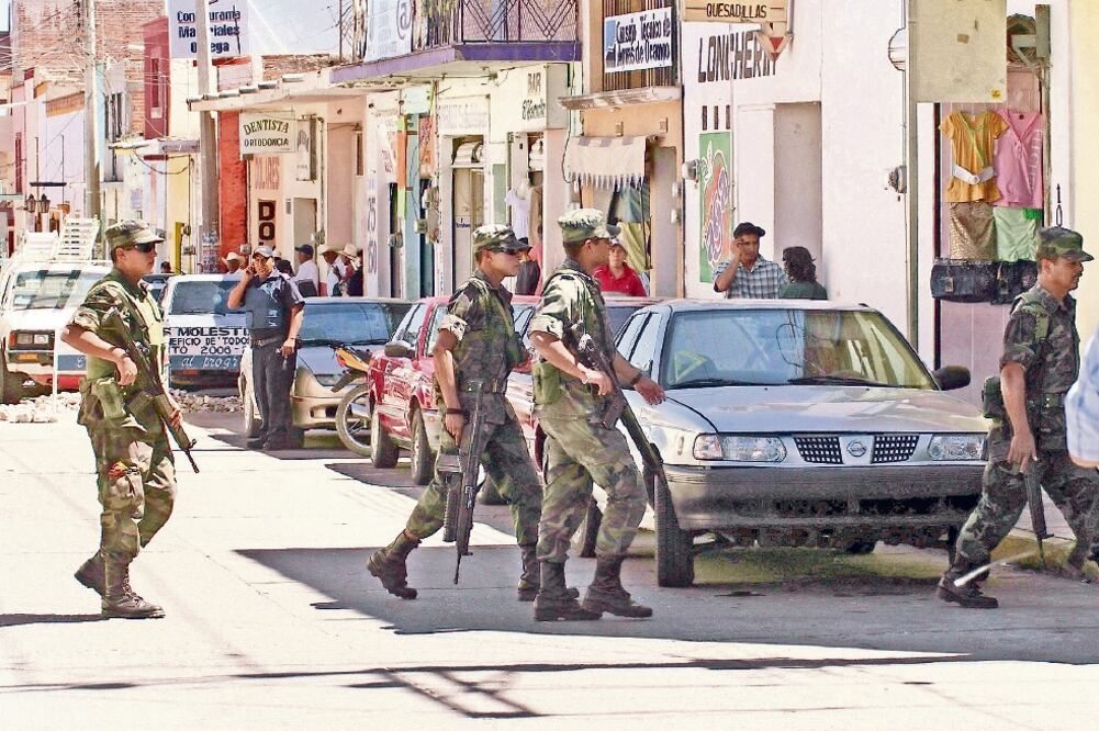 Las organizaciones no gubernamentales que integran el Observatorio Internacional sobre México adviritieron que el país se aleja de los valores democráticos (ARCHIVO EL UNIVERSAL)