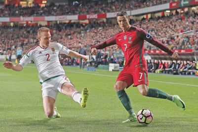 Cristiano Ronaldo guía el triunfo luso