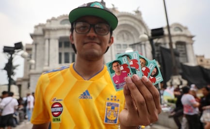 Mundial 2026: "Me quedo hasta que cae la noche"; así se vive el intercambio de estampas del álbum Panini en Bellas Artes