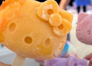 ¿Qué puedes comer en el mercado de Hello Kitty?