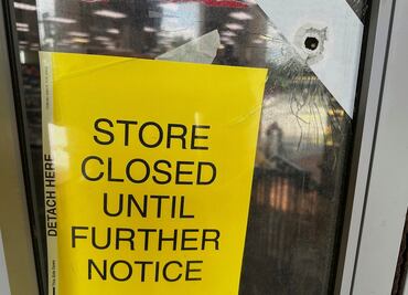 Tirador en Georgia creía que vacuna de Covid lo volvía suicida, dice su padre; asesinó a un policía cerca de los CDC de EU