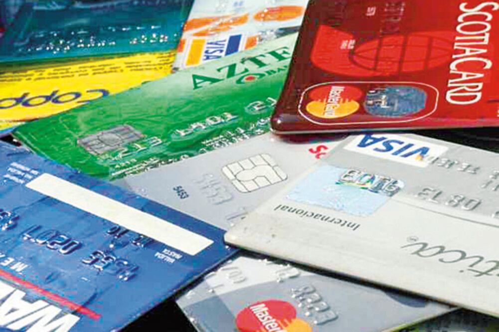 La herramienta de Banxico se suma a comparadores anteriores presentados para el crédito crédito de nómina, personal o microcrédito, y automotriz. (ARCHIVO EL UNIVERSAL)