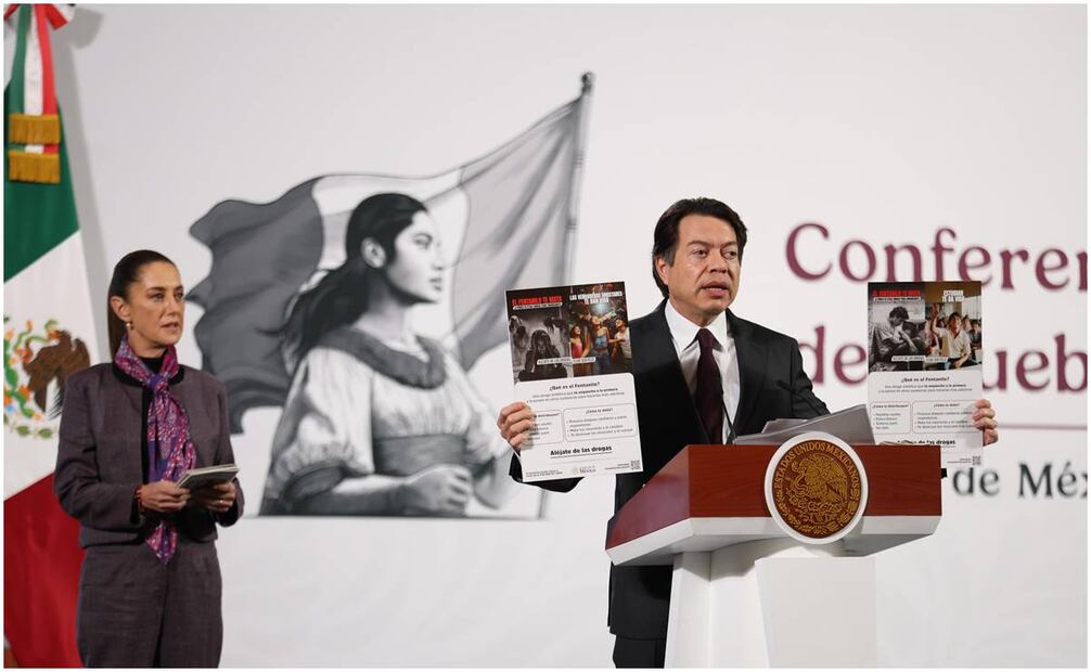 El titular de la SEP, Mario Delgado, señaló que la Presidenta propuso que las escuelas se convirtieran en un espacio para la promoción de la salud, con alimentación sana, actividad física y prevención de las adicciones. Foto: Diego Simón / EL UNIVERSAL