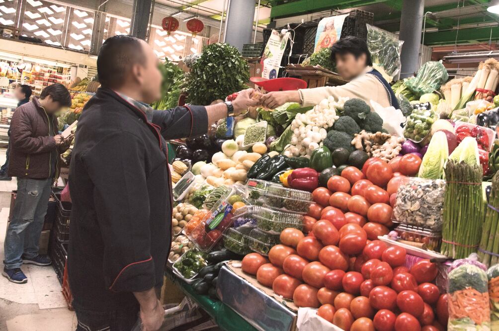 Coneval reportó que en 2016, 20.1% de personas de la población total de México no tenía garantizado su acceso a la alimentación. Foto: especial