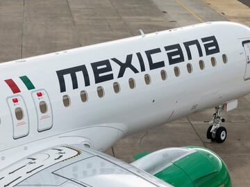 Mexicana recibe su primer avión Embraer; es el primero de 20 aeronaves que entregarán a la aerolínea
