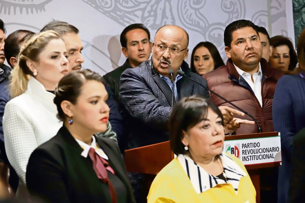 Inconformes. Diputados priístas se dijeron preocupados por lo dispuesto en el presupuesto para inversión en infraestructura pública. Foto: ARCHIVO EL UNIVERSAL