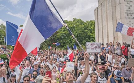Parlamento en Francia aprueba certificado sanitario contra Covid