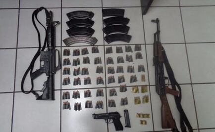 Aseguran camioneta y armas en Sinaloa