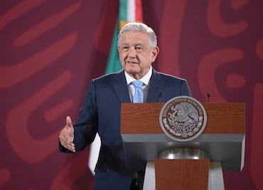 AMLO pide apoyo a empresarios de Nuevo León para construir acueducto en ocho meses