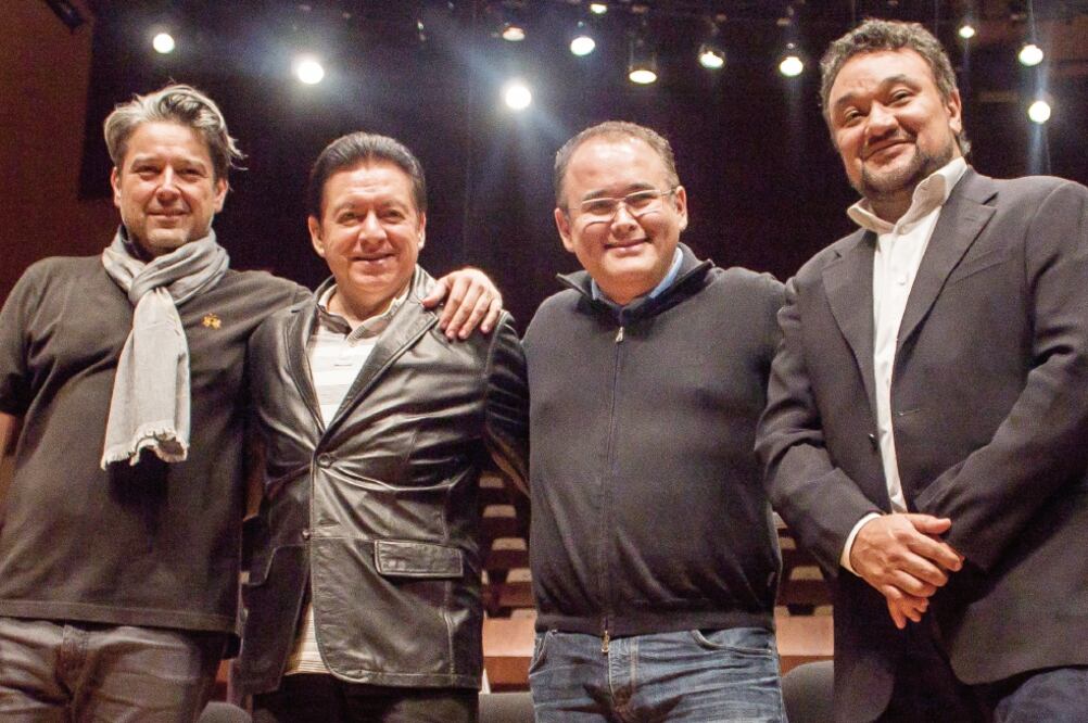 El director de orquesta, Srba Dinic, y los tenores Francisco Araiza, Javier Camarena y Ramón Vargas (ARELI MARTÍNEZ. EL UNIVERSAL)