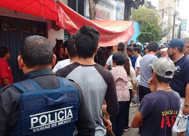 Rescatan a dos presuntos ladrones de ser linchados en Iztapalapa