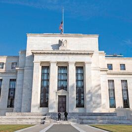 Analistas buscan  en la Fed consenso sobre tasa