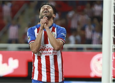 Oribe Peralta hablará hasta que marque un gol