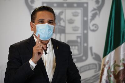 Silvano Aureoles, gobernador de Michoacán, da positivo a Covid