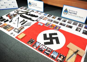 La frase "Natural Selection" y los neonazis