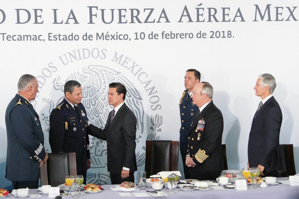Fuerza mexiquense en vuelo presidencial