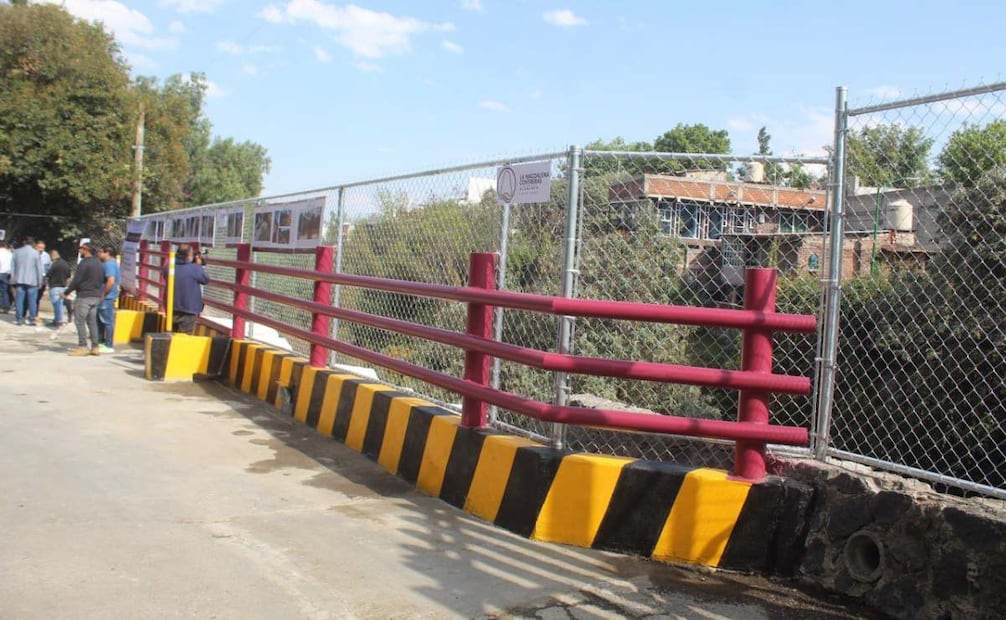 Entregan tres muros de contención en la alcaldía Magdalena Contreras; se encuentran en puntos estratégicos.
Foto: Especial.