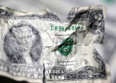 Peso extiende su avance; dólar se vende en bancos en 19.12 pesos