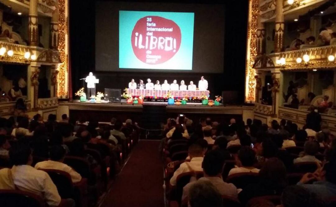 Hoy al mediodía, Rogelio Naranjo recibirá el Homenaje de la 35 Feria Internacional del Libro de Oaxaca. FOTO: Twitter/@FILOaxaca