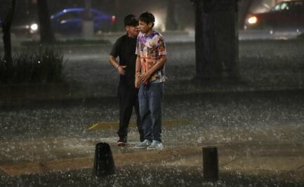 Activan Alerta Roja para tres alcaldías por lluvia fuerte
