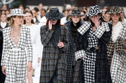 Chanel despide a Karl Lagerfeld con el desfile más emotivo hasta ahora