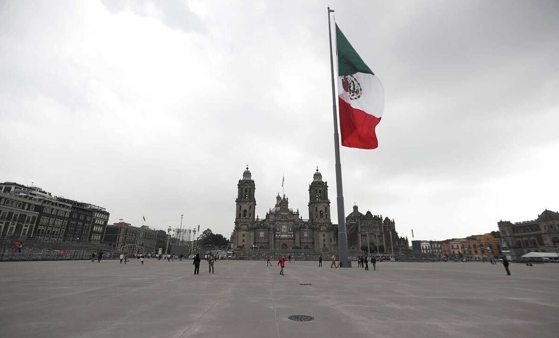 Este lunes será la reunión de la Comisión de Gobernación del Senado de la República con objeto de discutir y votar un punto de acuerdo para exhortar al gobierno de la CDMX a modificar el nombre del Zócalo capitalino. Foto: EL UNIVERSAL