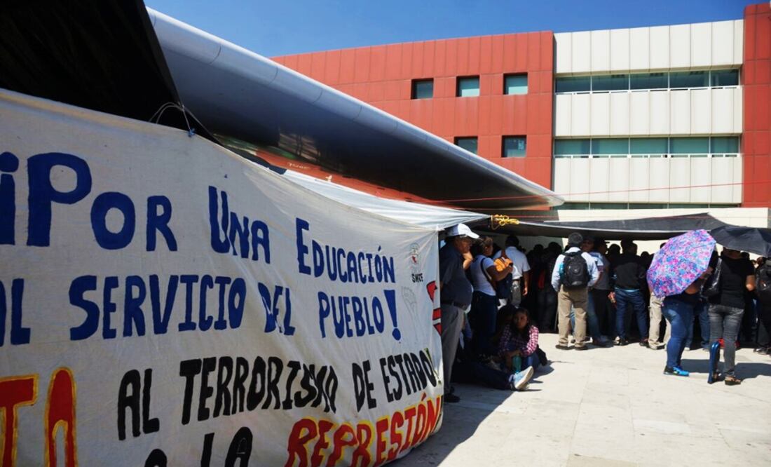 Tras protestas Sección 22 y gobierno logran acuerdo; reinician clases en Oaxaca. Foto: Edwin Hernández