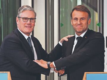 Francia y Reino Unido estrechan su lazo nuclear