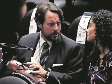 Los cañonazos vienen del gobierno, reviran