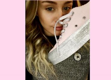 Miley Cyrus presenta su nueva colección de tenis