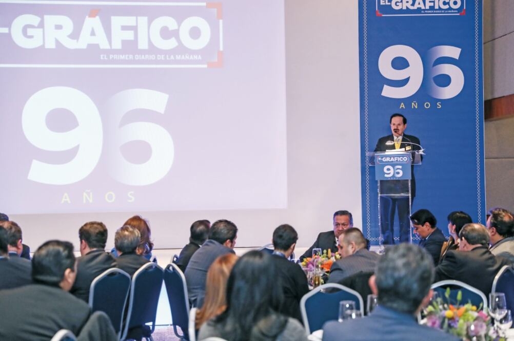 El Presidente Ejecutivo y del Consejo de Administración de EL UNIVERSAL, Licenciado Juan Francisco Ealy Ortiz, encabezó el aniversario 96 de EL GRÁFICO. (GERMÁN ESPINOSA. EL UNIVERSAL)