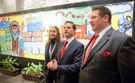 ​Recorre Peña Nieto exposición pictórica infantil sobre los sismos