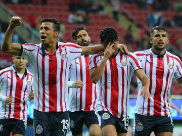 Chivas derrotó a Morelia en la Copa MX