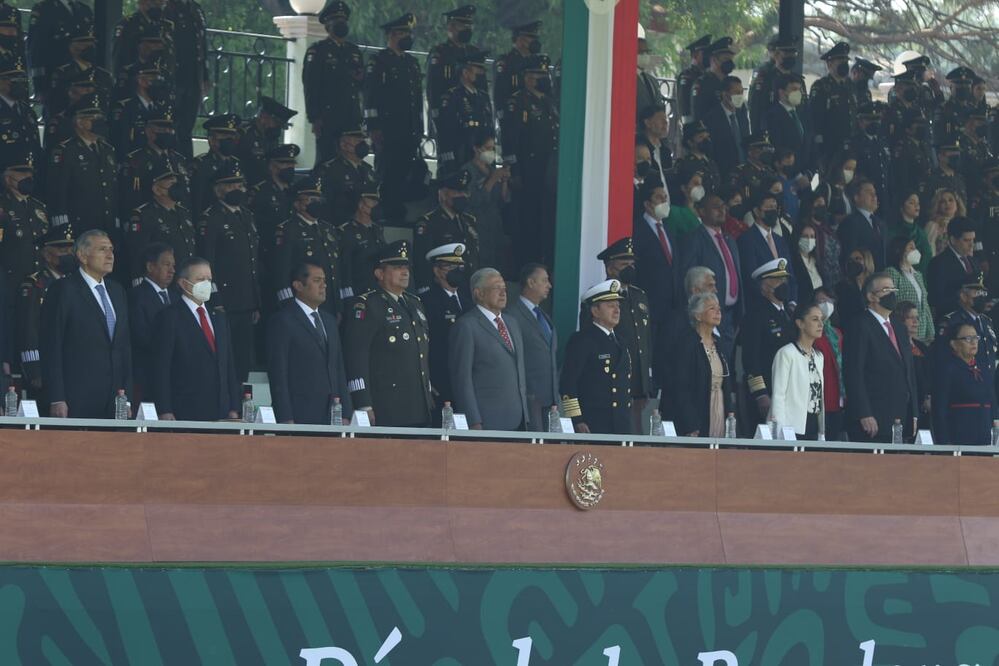 El ministro presidente de la SCJN acudió a la ceremonia del Día de la Bandera. Foto: Carlos Mejia/ EL UNIVERSAL 