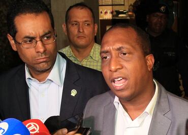 Fiscalía panameña finaliza allanamiento a Mossack