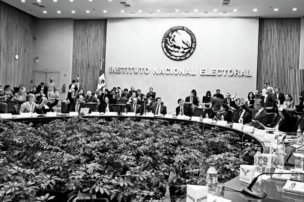 El TEPJF resolvió que la Comisión de Fiscalización del INE se excedió en sus facultades al emitir reglas generales para la liquidación de los partidos (ESPECIAL)