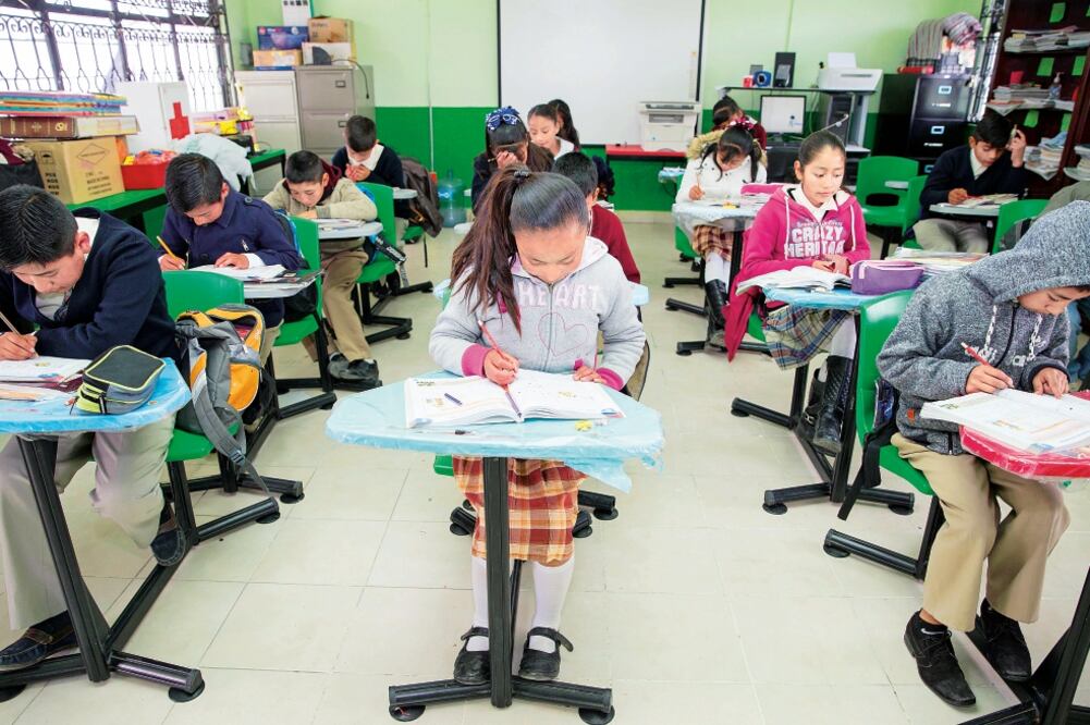 Mexicanos Primero dice que deben ser los maestros y no los sindicalistas quienes cuenten con el informe de aprendizaje de los estudiantes. (ARCHIVO EL UNIVERSAL)