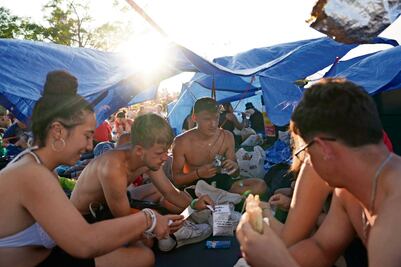 ¿Generación de cristal?: Centennials, a favor de dignidad humana y contra la violencia