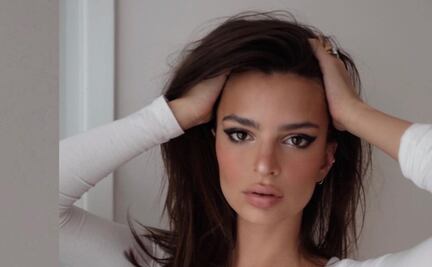 Emily Ratajkowski impacta con nuevo look en Instagram