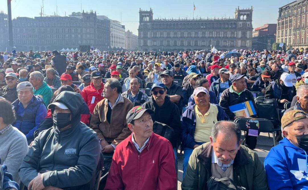 Entregan pensiones para hombres adultos mayores de 60 a 64 años (23/01/2025). Foto: Rafael García / EL UNIVERSAL