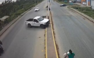Difunden imágenes de aparatoso accidente que dejó dos muertas en Huimanguillo, Tabasco 