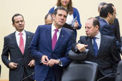 En pacto con Facebook nos excluyeron, se quejan partidos