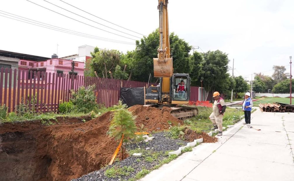 Segiagua avanza en reparación de colector en Gustavo A. Madero; descarta daños en viviendas.
Foto: Especial.